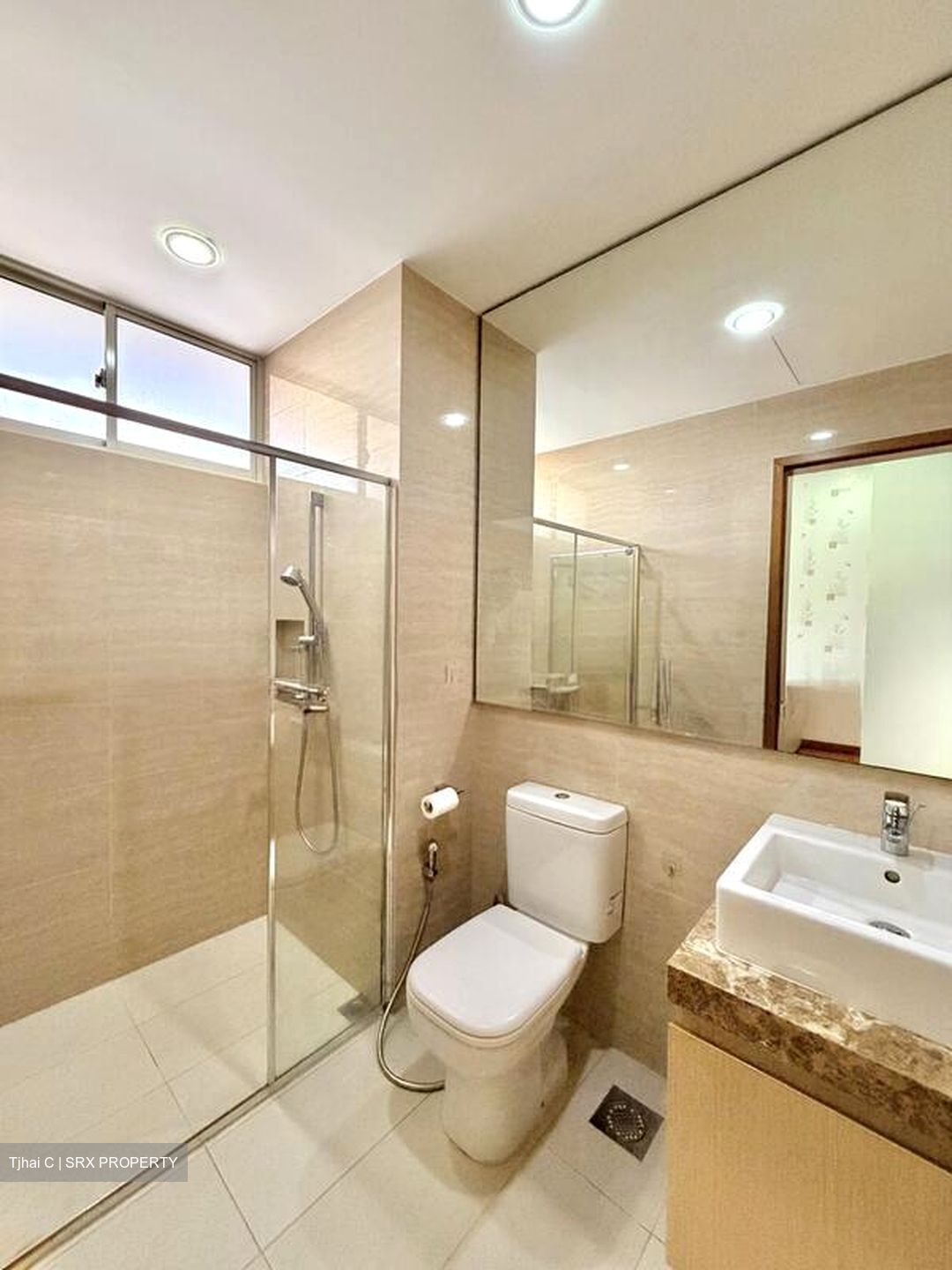 Luxus Hills (D28), Semi-Detached #500040931